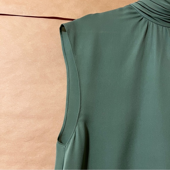 Veronica Beard | NWT Tristen Blouse Sage Silk Mock Neck Tie Back Top Size 6 - Picture 7 of 13